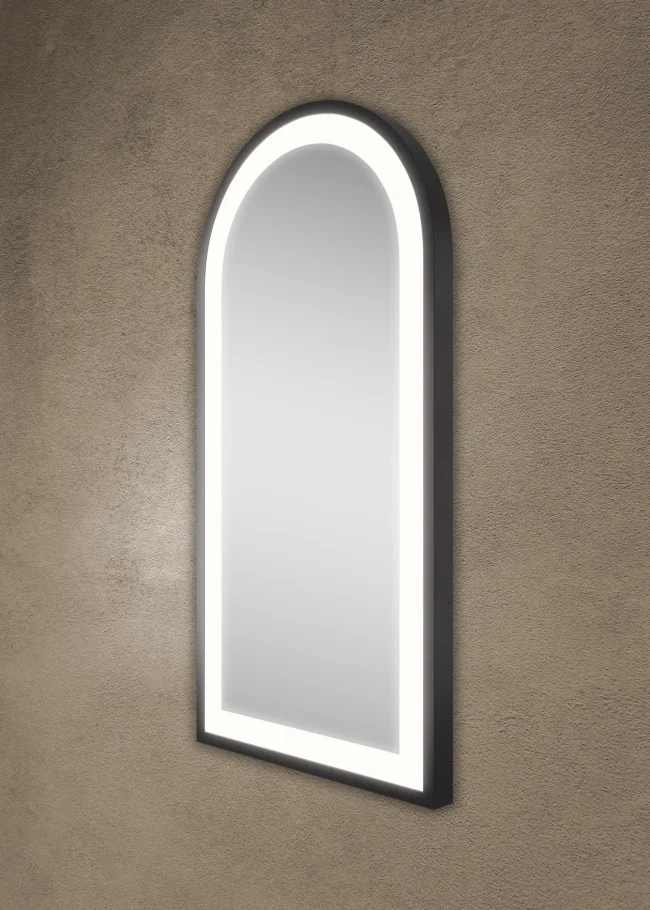 BE2014 Bespoke Lighted Mirror