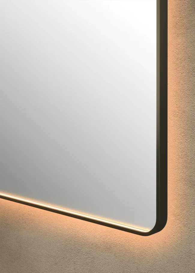 BE2018 Bespoke Lighted Mirror